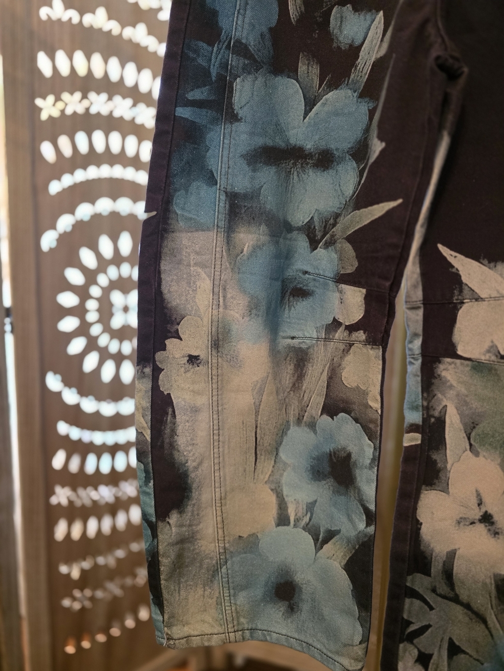 NWOT We The Free Good Luck Printed Barrel Jeans-Washed Floral - Picture 12 of 16